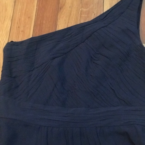 Ann Taylor, one shoulder  chiffon dress - Picture 5 of 6